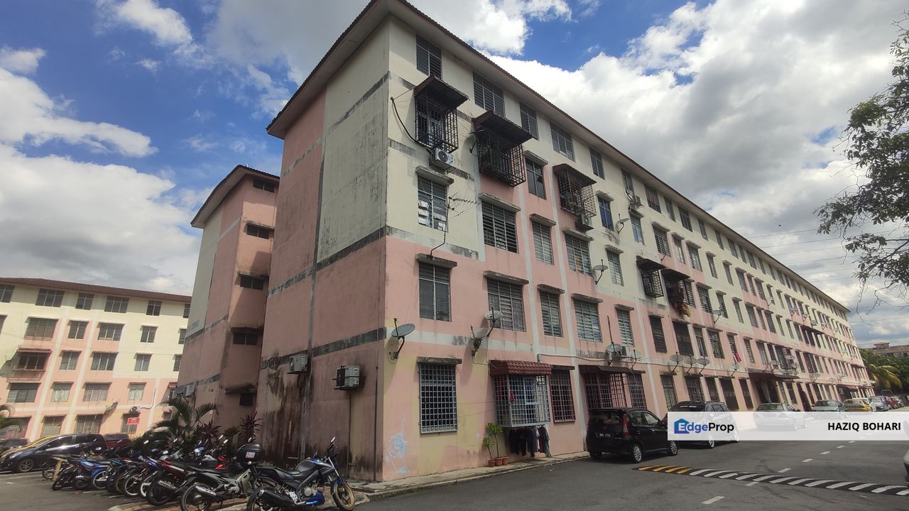 Apartment Taman Harmoni, Balakong, Cheras, Selangor, Cheras