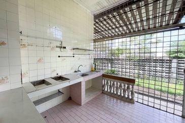 Seksyen 3, Shah Alam