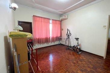 Seksyen 3, Shah Alam