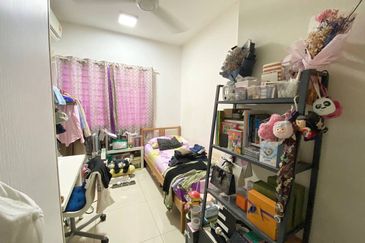 Alam Sanjung Serviced Apartment