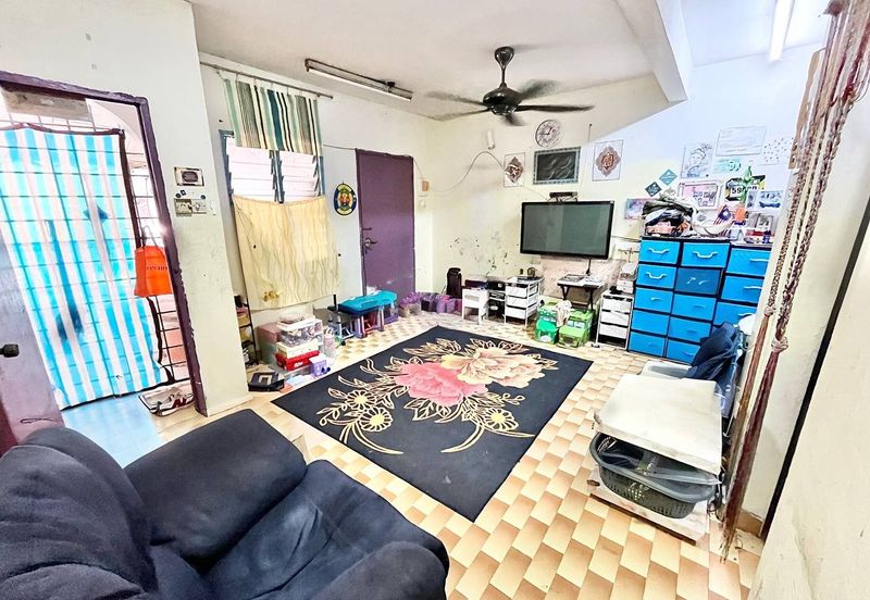 Seksyen 18, Shah Alam