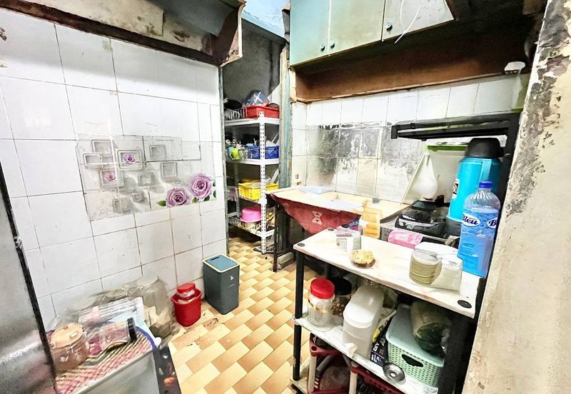 Seksyen 18, Shah Alam