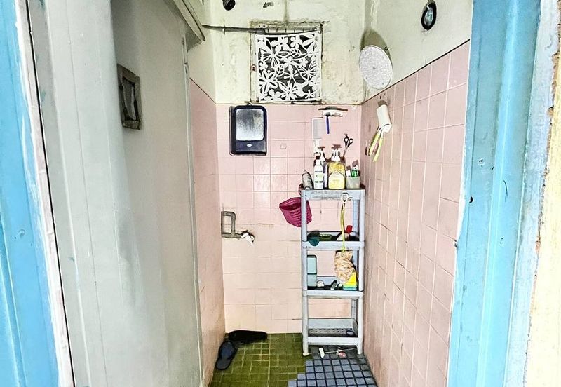 Seksyen 18, Shah Alam