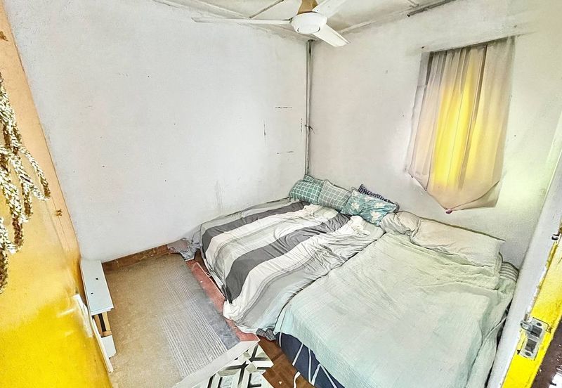 Seksyen 18, Shah Alam