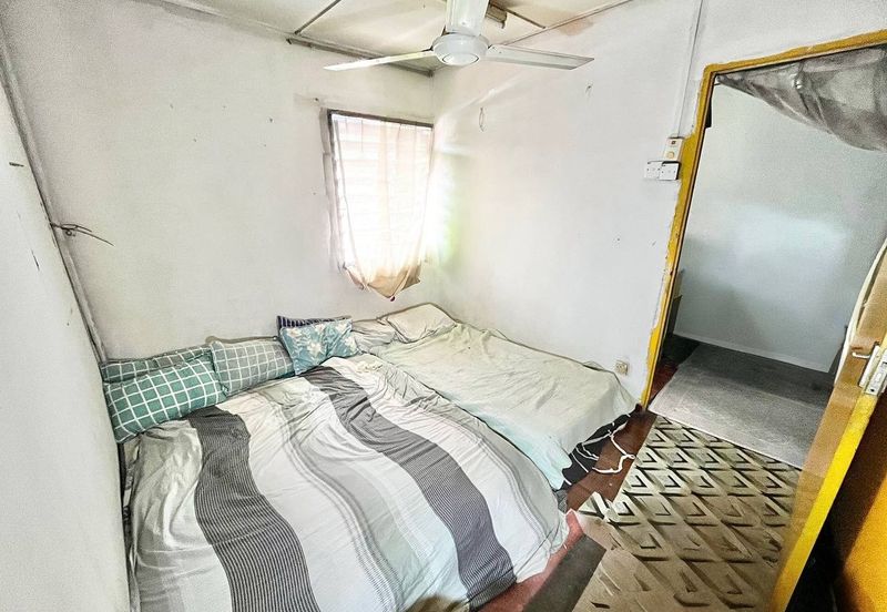 Seksyen 18, Shah Alam