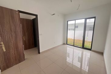 Elmina Green The Eighth @ City of Elmina