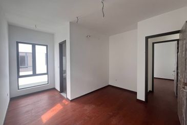 Elmina Green The Eighth @ City of Elmina