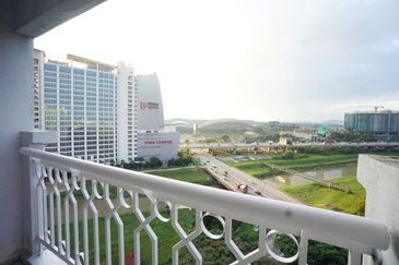 Brunsfield Service Apartment