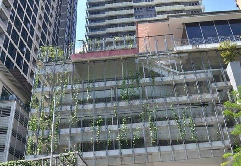 Six Ceylon (6 Ceylon)