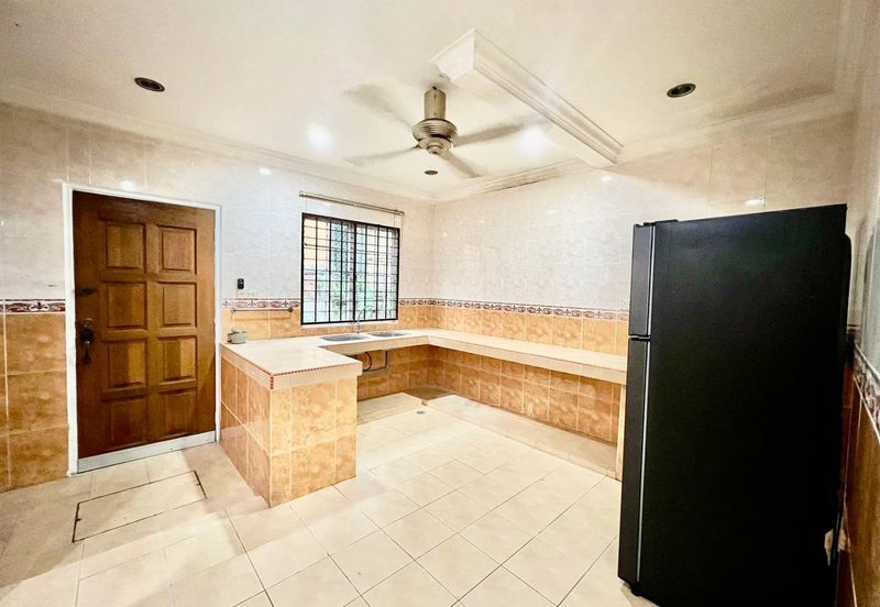 Jalan Suasana @ Tun Hussein Onn