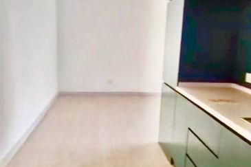 Halo Sunday @ Empire City