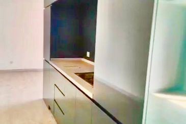 Halo Sunday @ Empire City