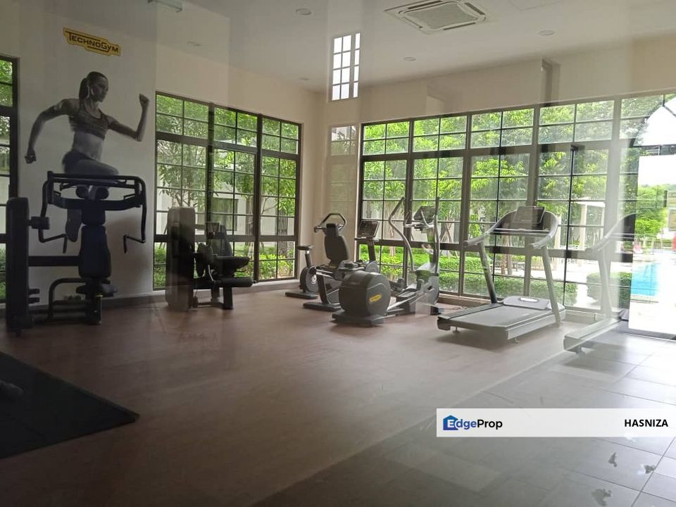 Townhouse monet garden sunsuria kota warisan 1800sf non bumi rm650k, Selangor, Sepang