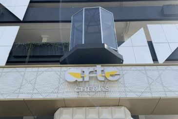 Arte Cheras @ Taman Midah