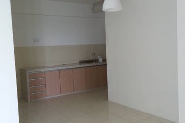 Green Suria Apartment