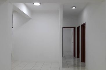 Green Suria Apartment