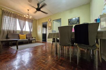 Flat PKNS @ Seksyen 6