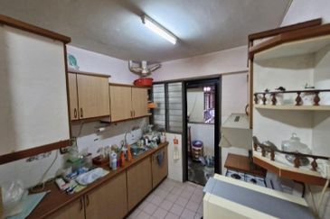 Tasik Heights Apartment