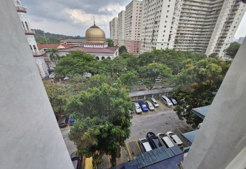 Tasik Heights Apartment