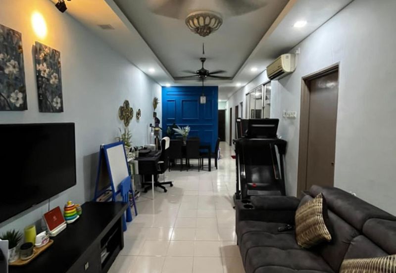 Residensi Bistaria, Ukay Bistari