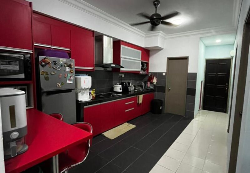 Residensi Bistaria, Ukay Bistari