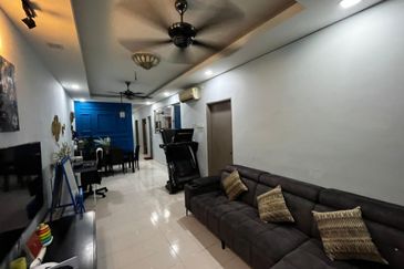 Residensi Bistaria, Ukay Bistari