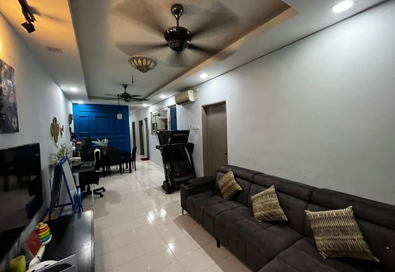 Residensi Bistaria, Ukay Bistari