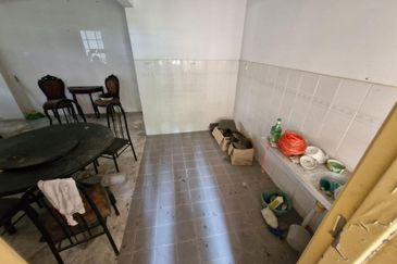 Astana Alam Apartment 2