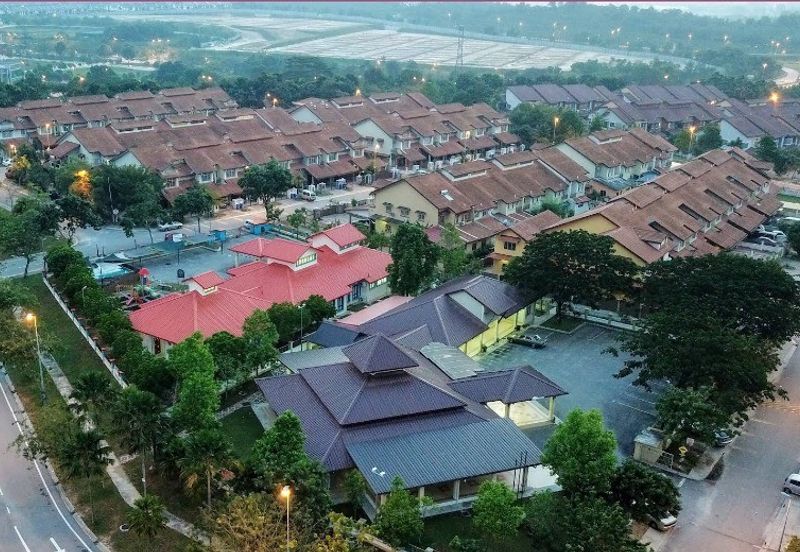 Sale 49 Jln Elektron Shah Alam 2 Storey Freehold 1765/1999sf rm780k