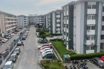 Subang Perdana Goodyear Court 6