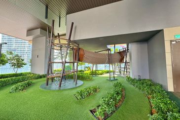 Axon Residence (Residensi Akson)