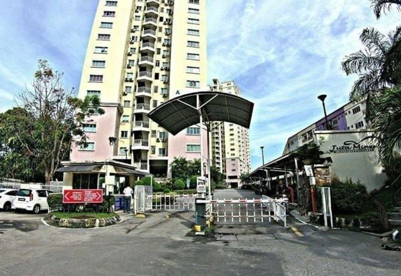 Juta Mines Condo