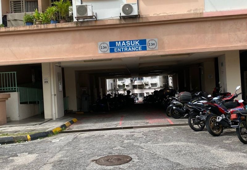 Pangsapuri Jati Selatan