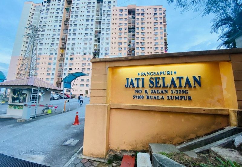 Pangsapuri Jati Selatan