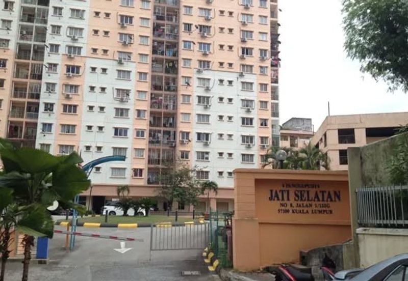 Pangsapuri Jati Selatan
