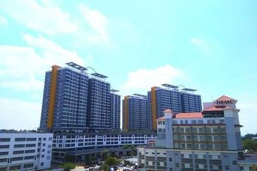 Vista Alam Serviced Apartment