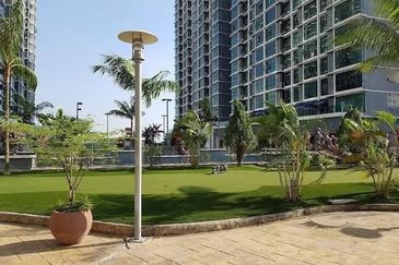 Vista Alam Serviced Apartment