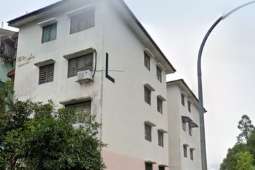 Pangsapuri Baiduri, Bandar Tasik Kesuma