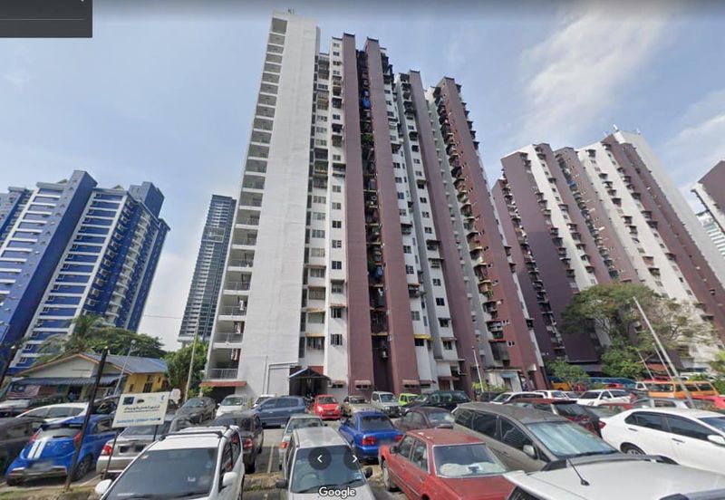 Kondo Rakyat (Desa Pantai Flat)