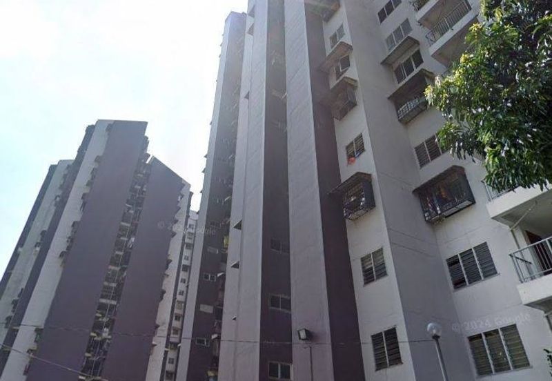 Kondo Rakyat (Desa Pantai Flat)