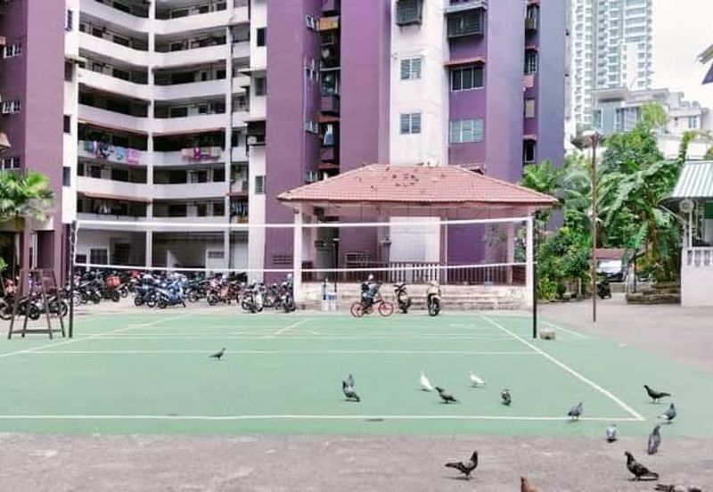 Kondo Rakyat (Desa Pantai Flat)