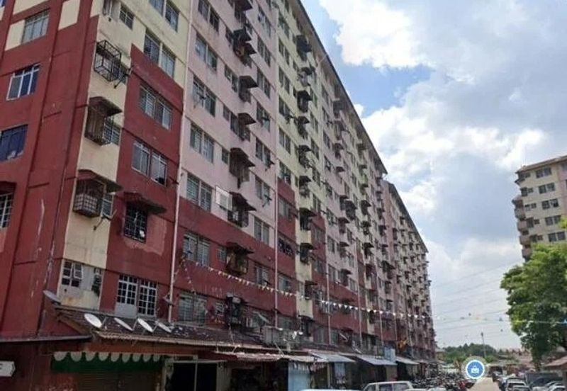 Flat Jalan PJS Block 5 @ Desa Mentari For Sale Petaling Jaya For Sale