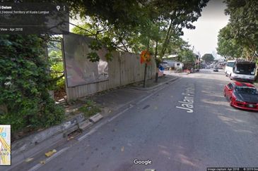 Pantai Dalam Kampung Kerinchi