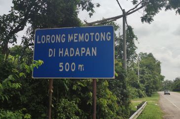 Jalan Tampin-Gemas