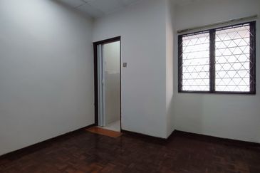 Taman Seri Keramat AU4