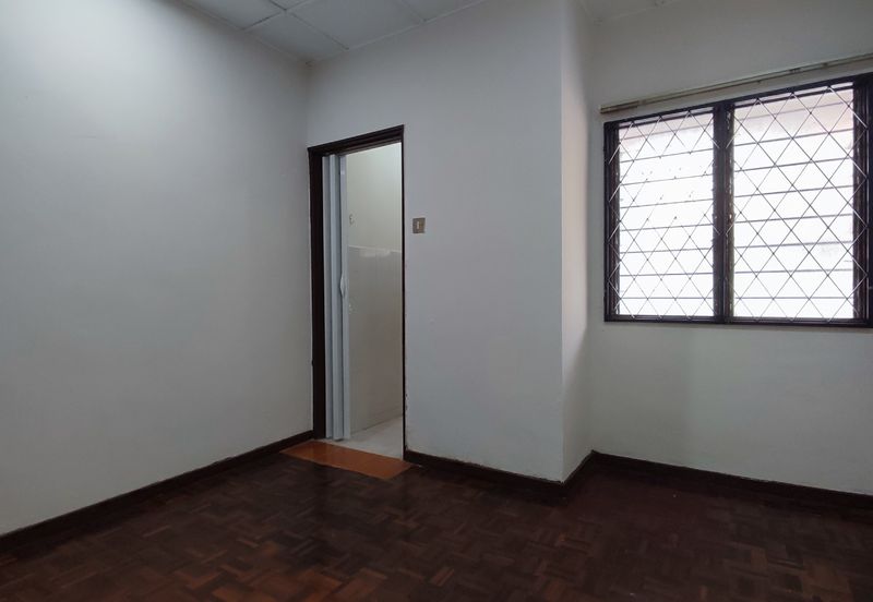 Taman Seri Keramat AU4