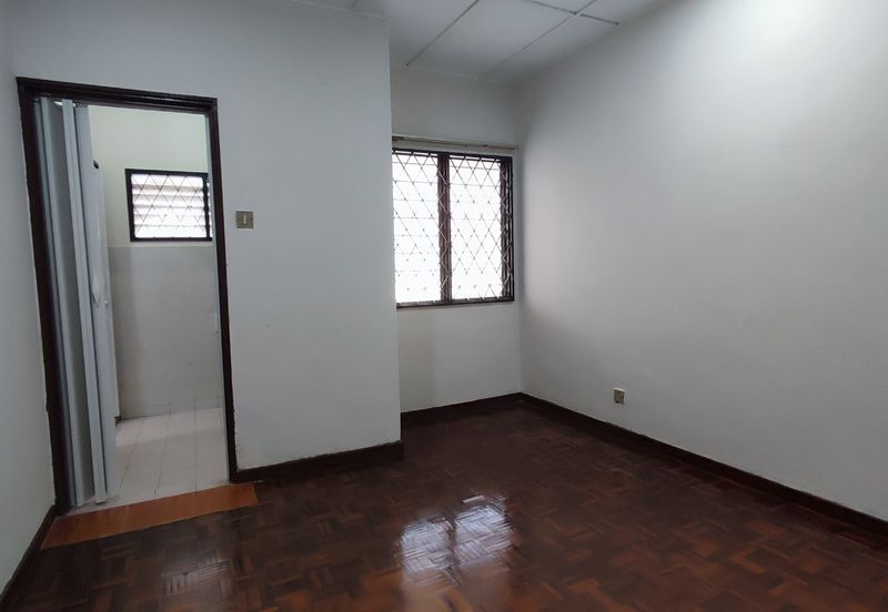 Taman Seri Keramat AU4