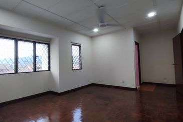 Taman Seri Keramat AU4