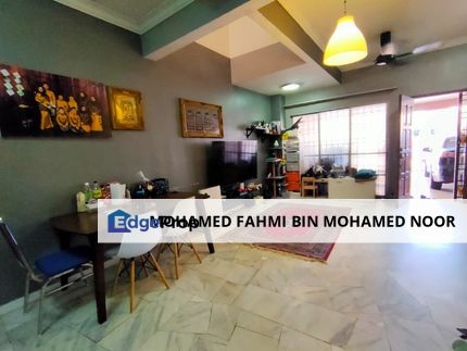 Double Storey Intermediate Taman Pinggiran USJ 3, Subang Jaya, Selangor, USJ