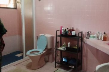 Kampung Datuk Keramat